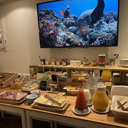乐莱斯圣雅克酒店 圣让－德吕兹 外观 照片