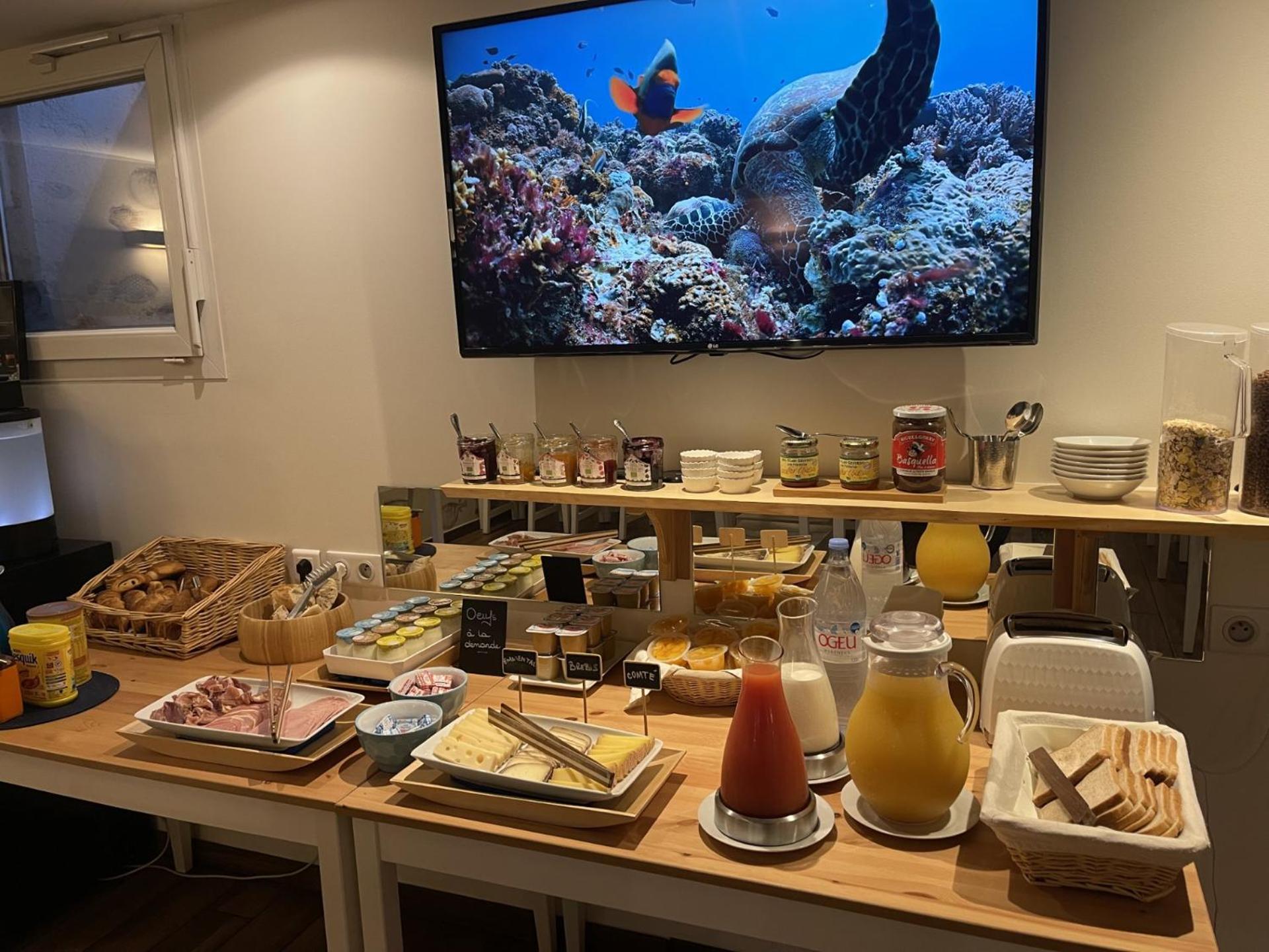 乐莱斯圣雅克酒店 圣让－德吕兹 外观 照片